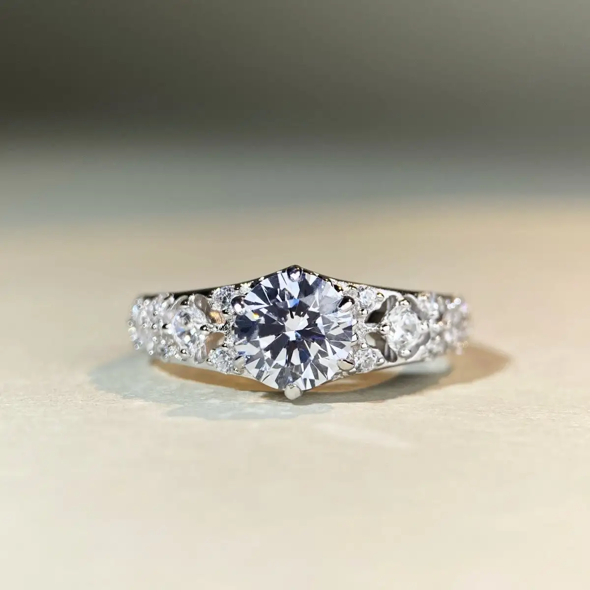 Magnetology Moissanite Diamond Ring - Image 2